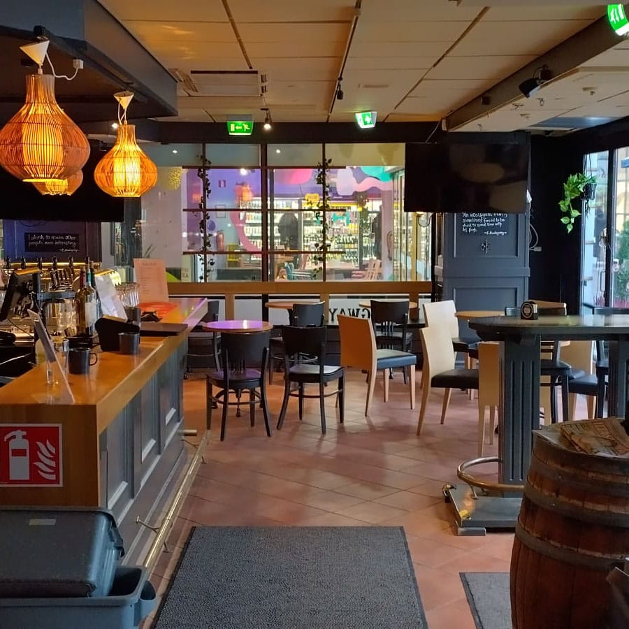 tokio-karaoke-3-nelio